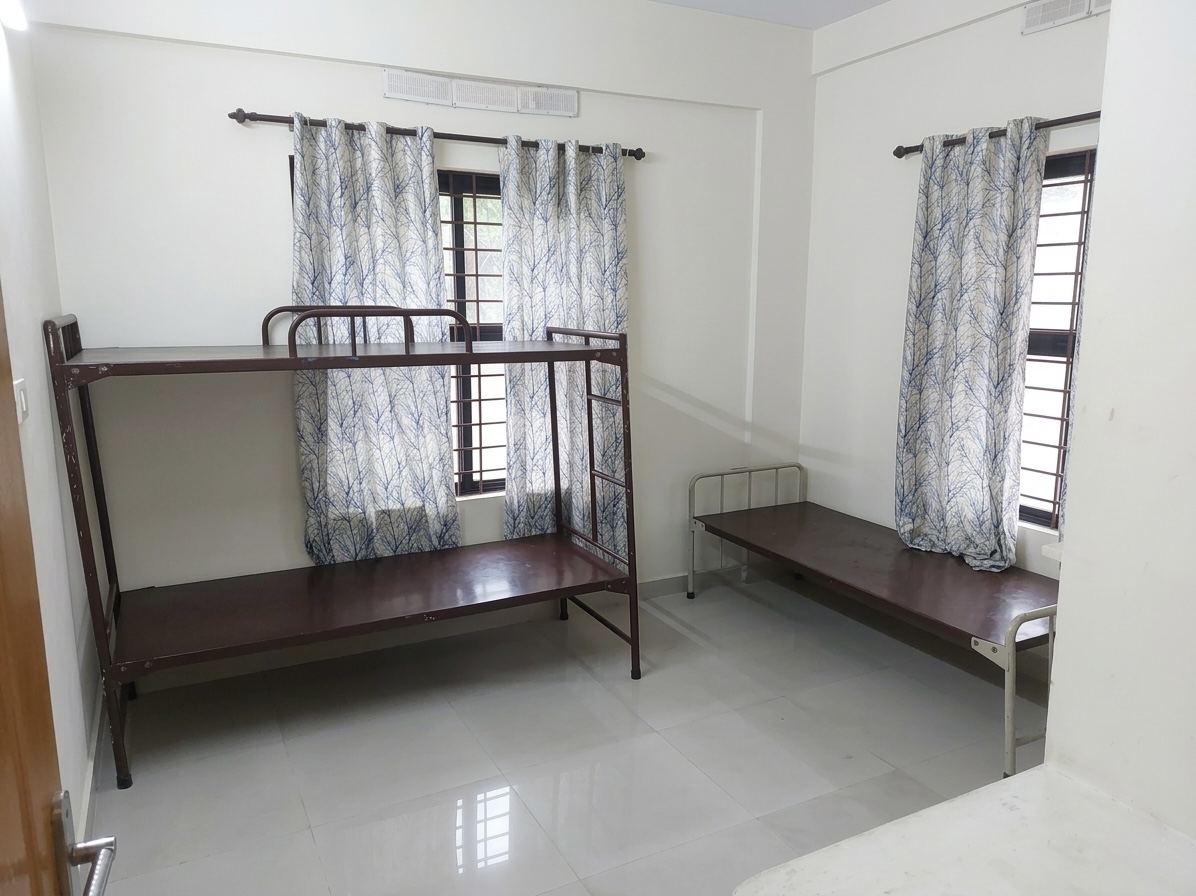2 sharing room with attached bathroom – Palace Boys Hostel, best gents hostel in Kottayam